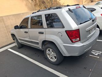 Jeep cheeroke laredo runs good