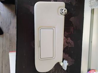 2018 Nissan Murano Right Sun Visor.$70