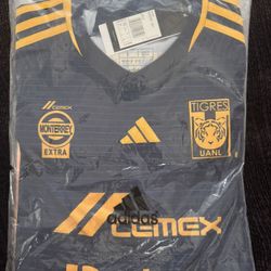 Large Tigres UANL Soccer Jersey