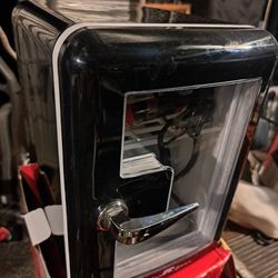 Mini Refrigerador Para Carro O Casa 