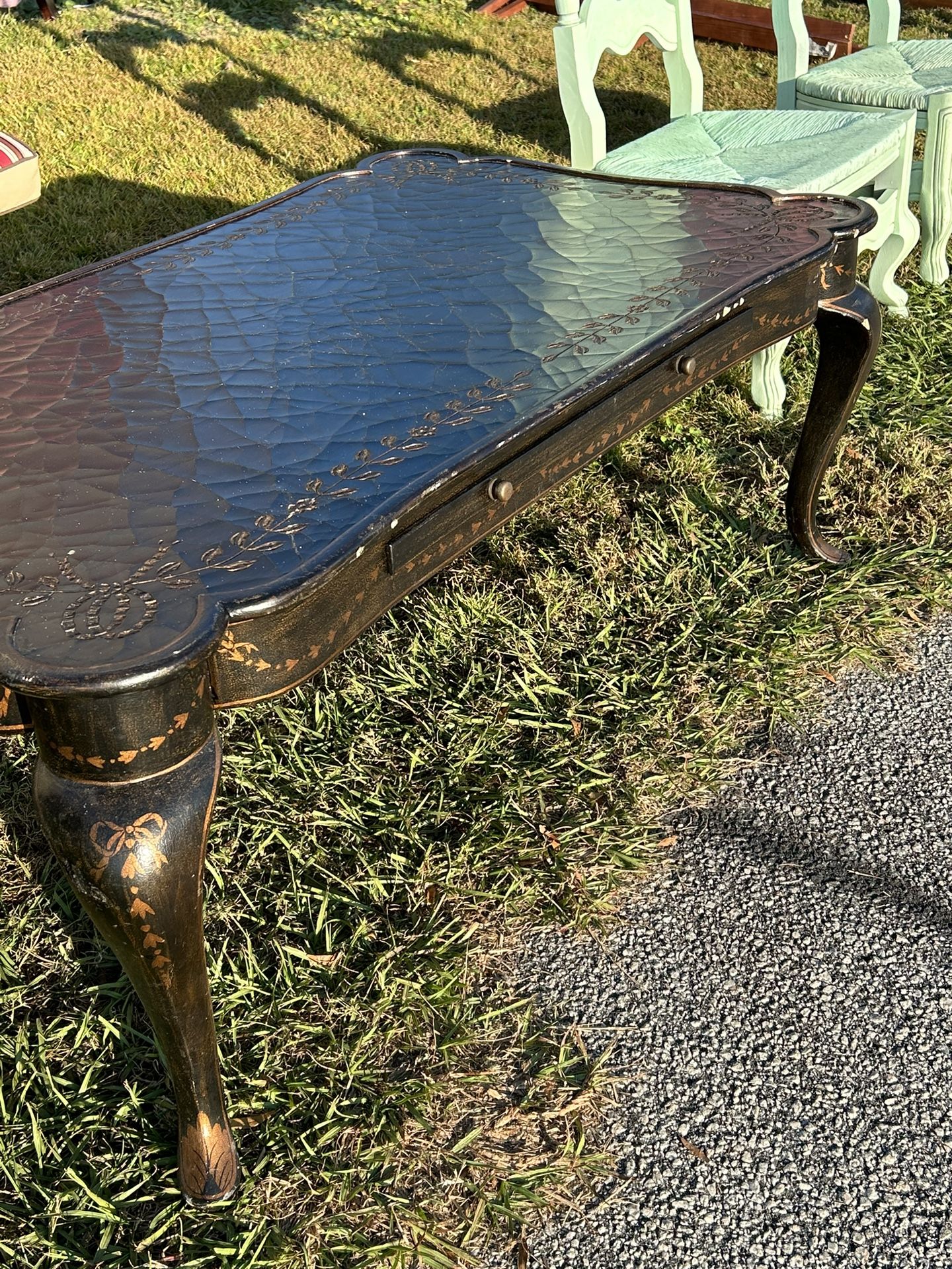 COFFEE TABLE WITH SIDE TABLE