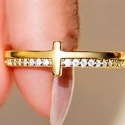 Elegant 18 K Golden -plated Cross Ring