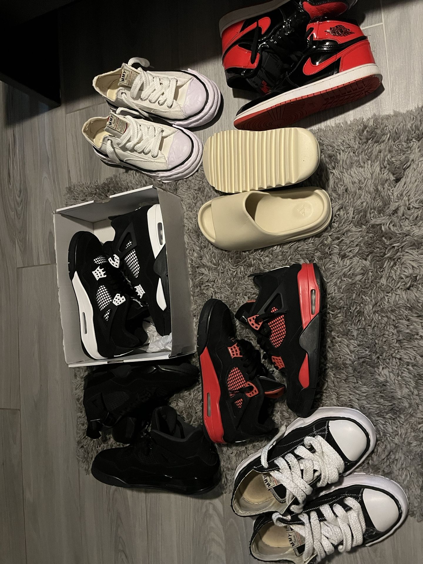 shoes throw prices