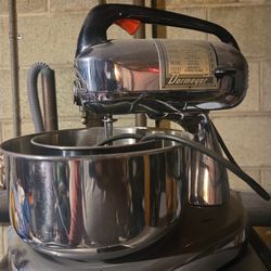 Vintage Dormeyer Silver Chef Mixer