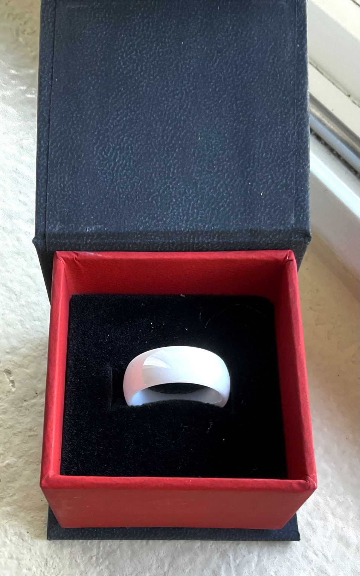 Thorsten White Ceramic Ring/Band