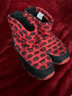 Snow Boots