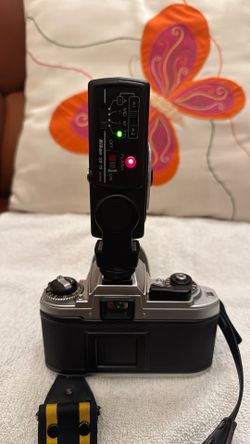 Nikon FG Black 35mm Camera 