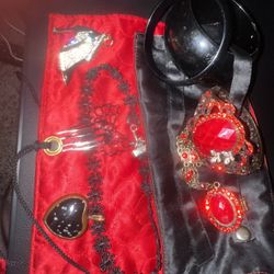 Combined Lot Of 70+ Pcs Vintage Modern Mix Jewerly 