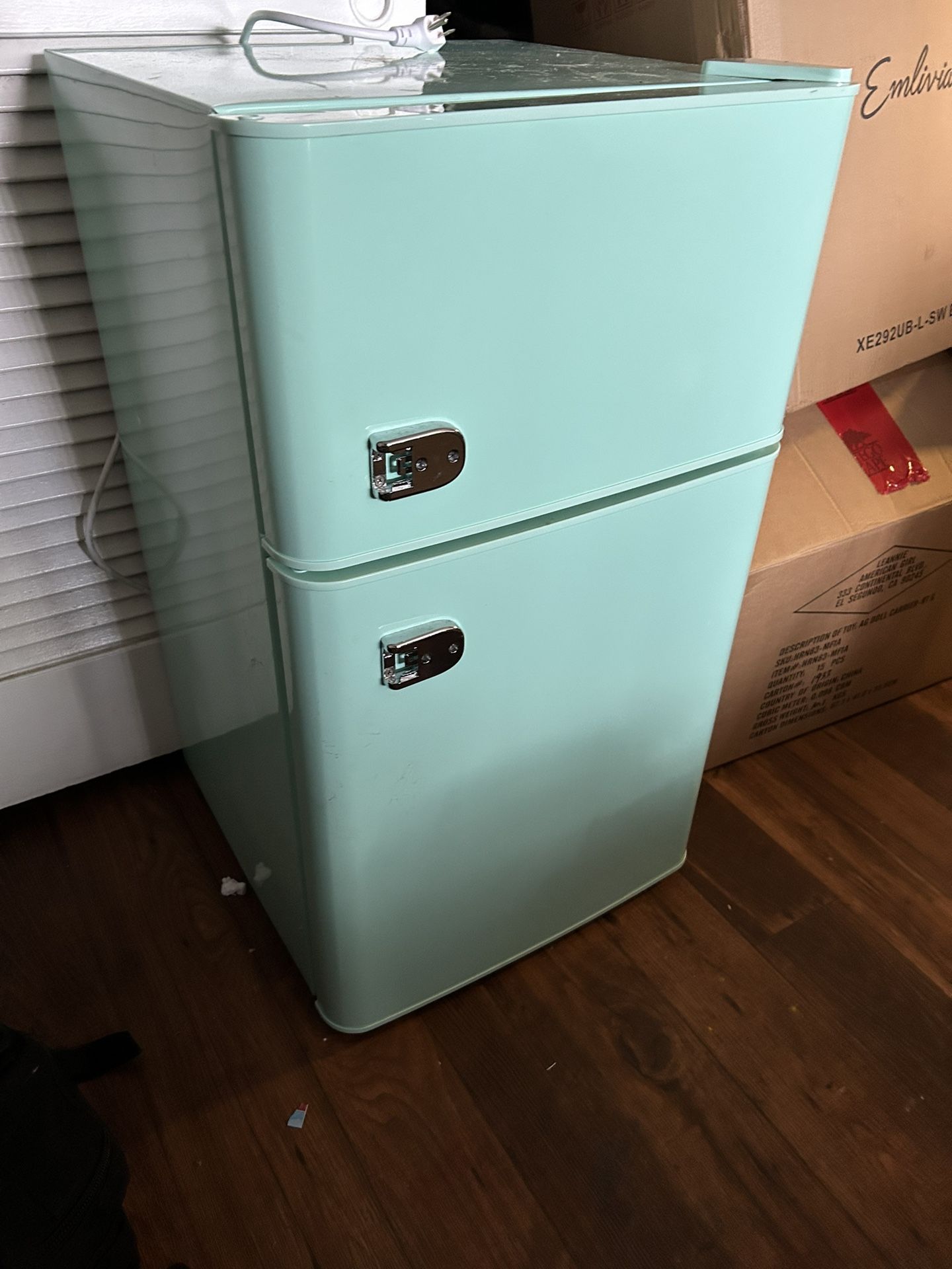 Mini Fridge