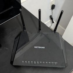 NETGEAR Nighthawk Smart WiFi Router- AC1900 Wireless Speed