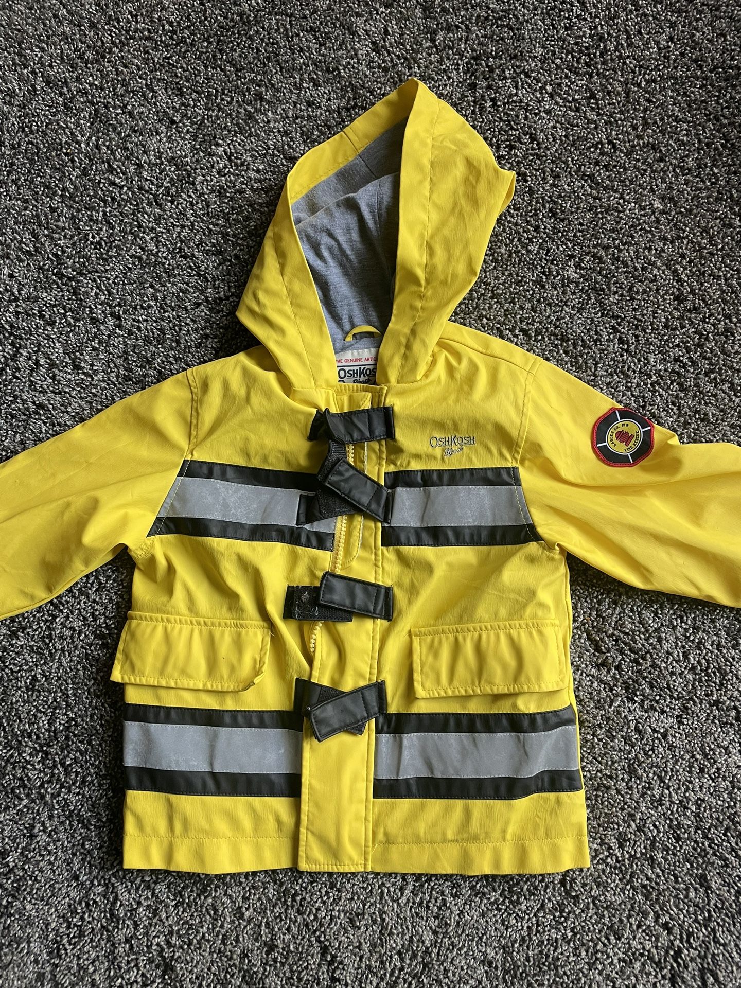 Oshkosh 3 T Firefighter Raincoat