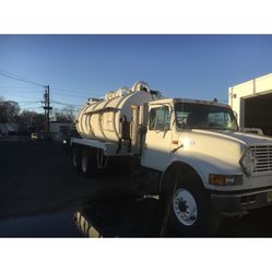 1999 International 4900 Vacuum Truck Haz Mat Cert