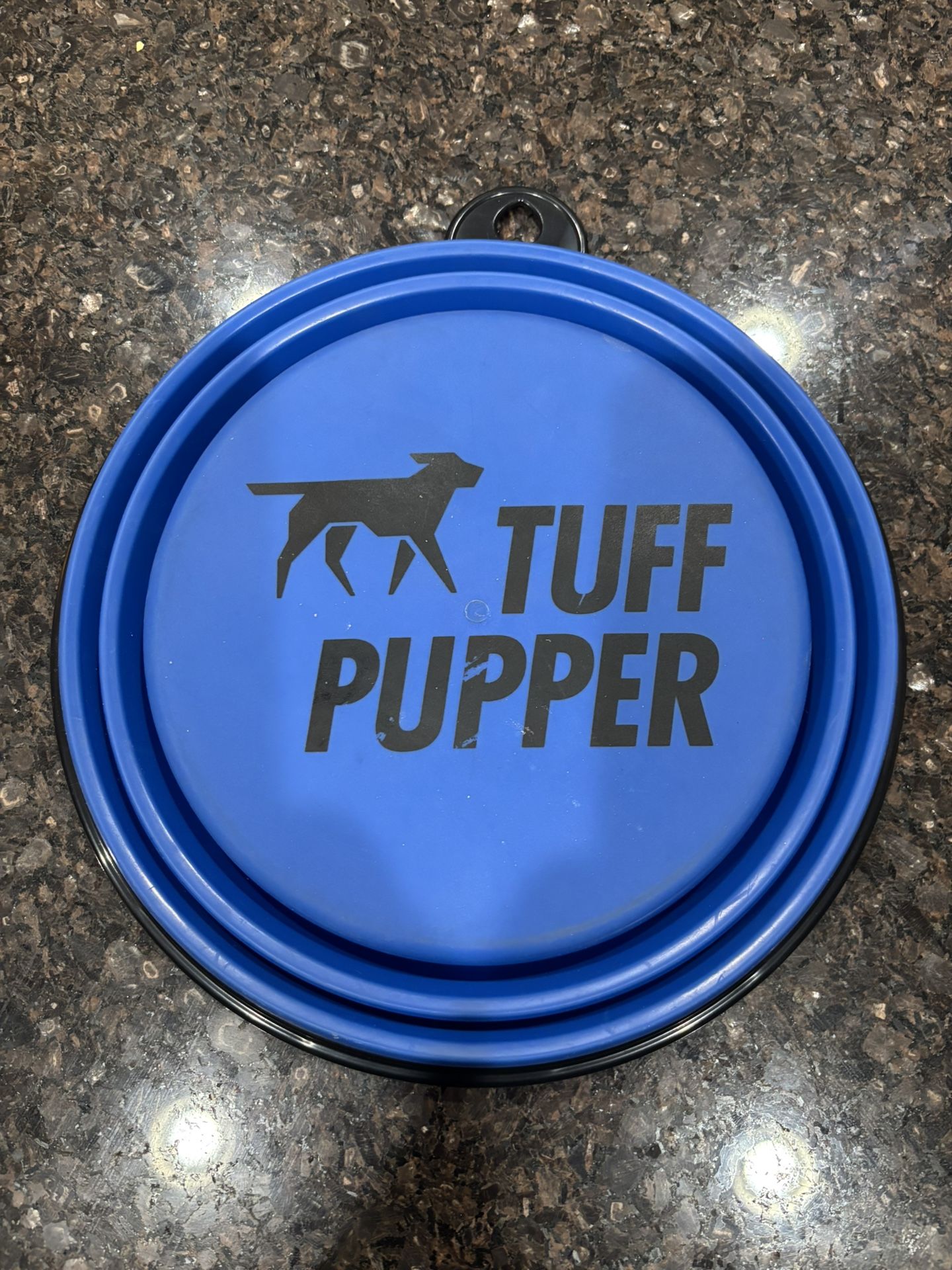 Collapsible dog bowl