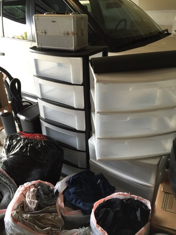 Rubbermaid 3 drawer storage container