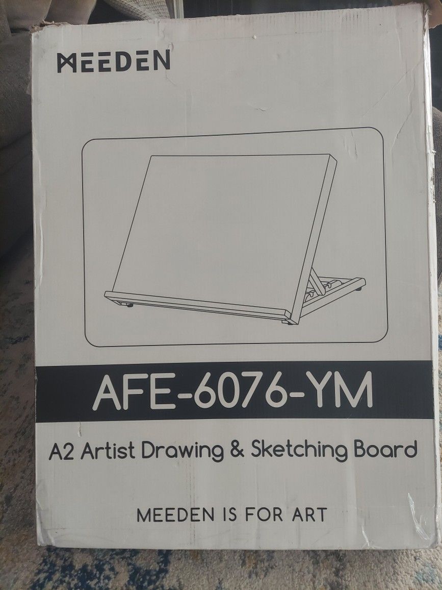 Easel
