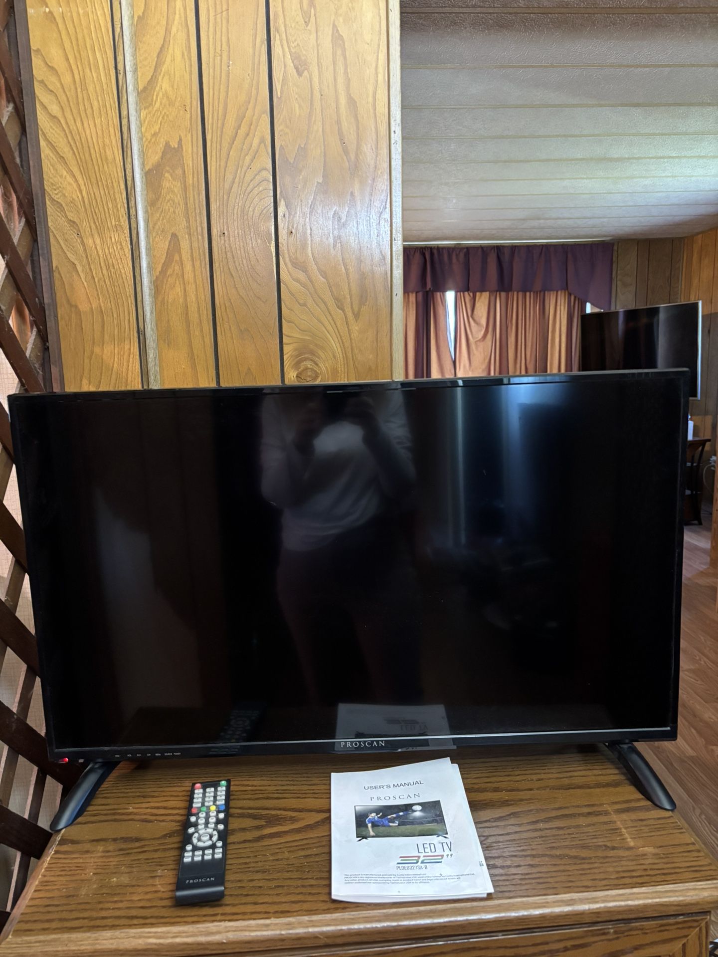 TV Or Computer Monitor 