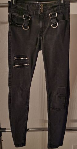 Alternative Style Skinny Jeans
