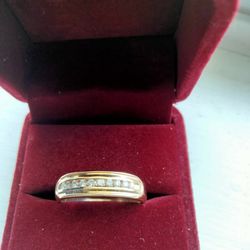 14k Diamond Gold Wedding Band