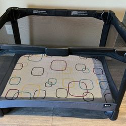 Portable Bassinet/Playpen