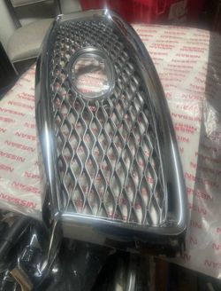 2019-23 Infiniti QX50 Grille Factory-Painted Silver W/O Camera T99G7-5NAOA OEM