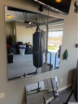 Home gym mirrors