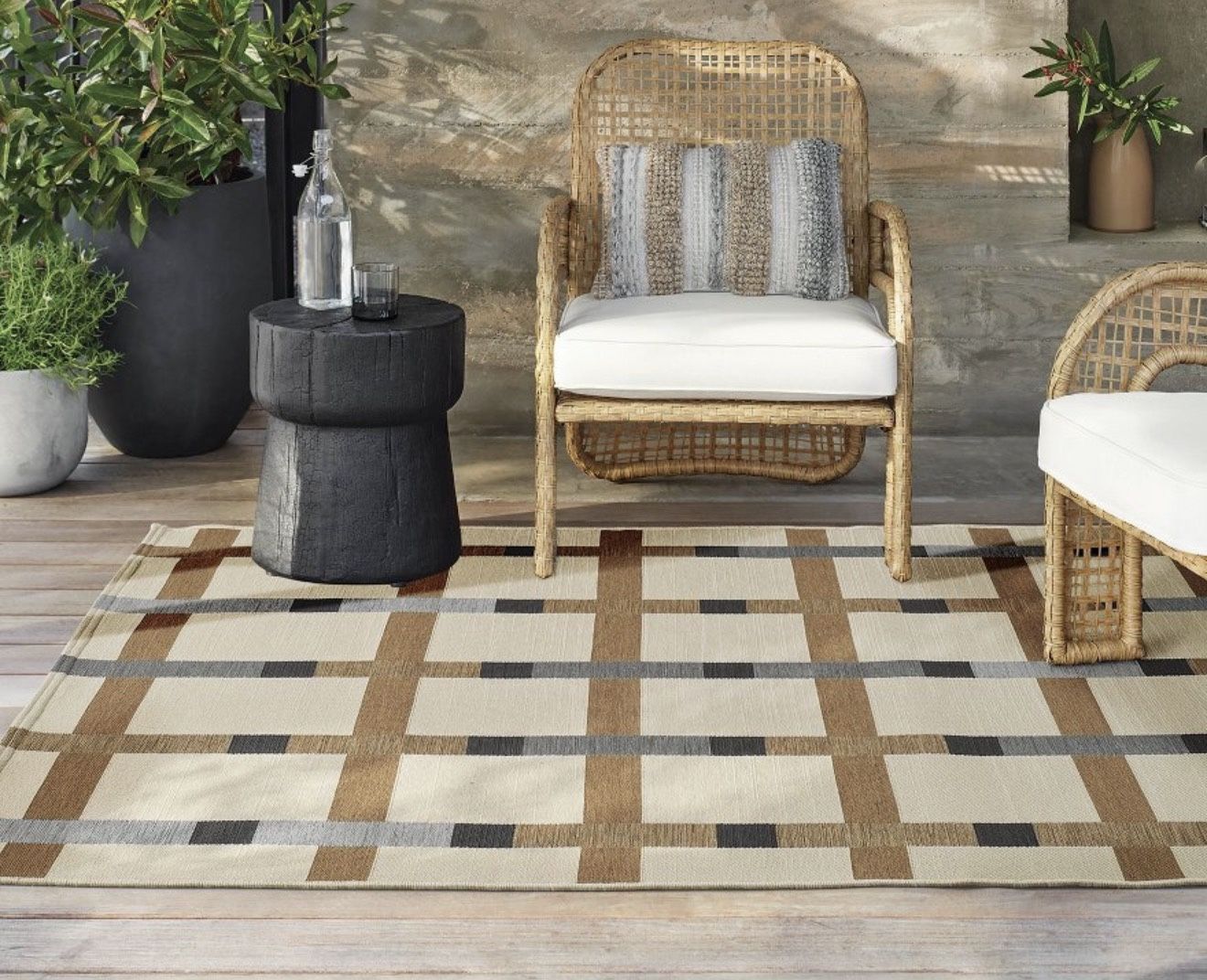 5'x7' Grid Neutral Color Block Outdoor Area Rug