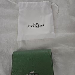 Mini Wallet On A Chain