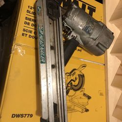 Hitachi paper collated nail gun 