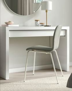 White Dressing Table