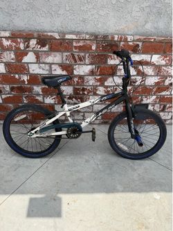 20” Kent Ambush kids bike