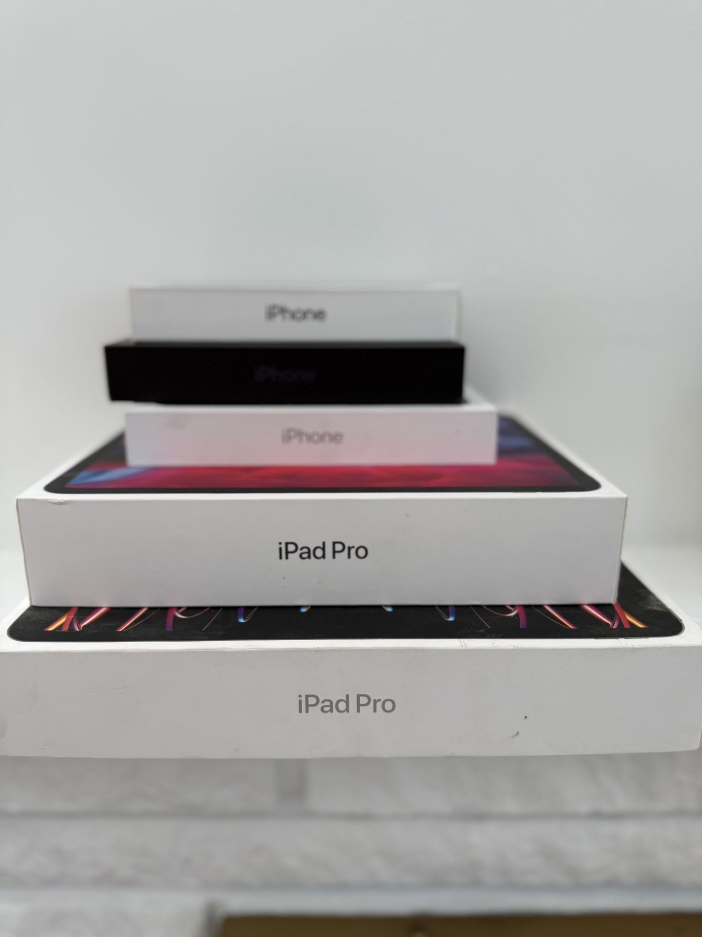 iPhone & iPad Boxes
