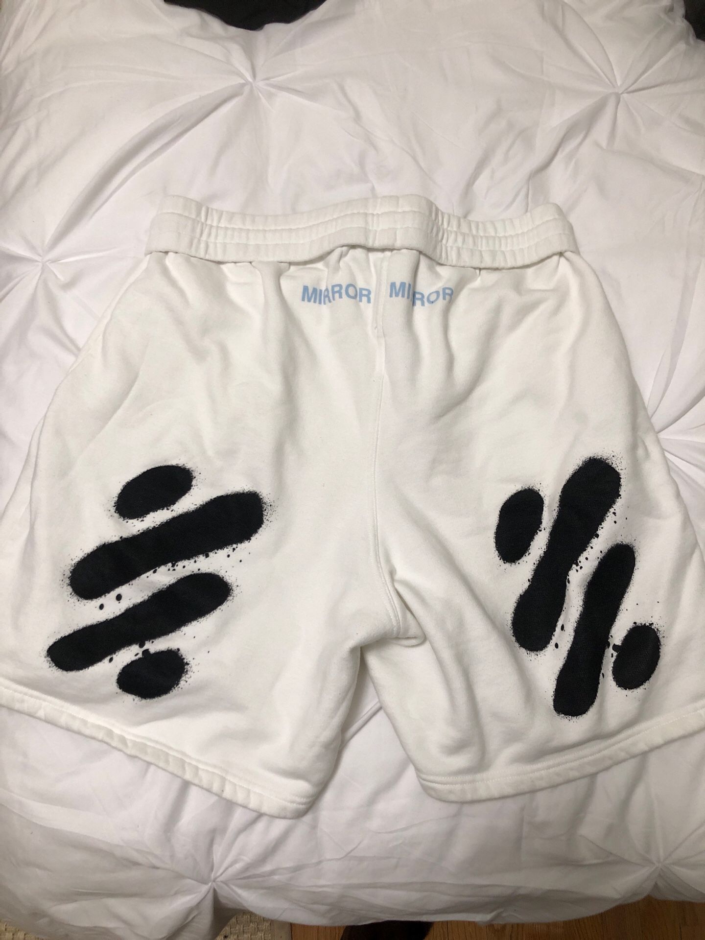 Off White Shorts. Size L