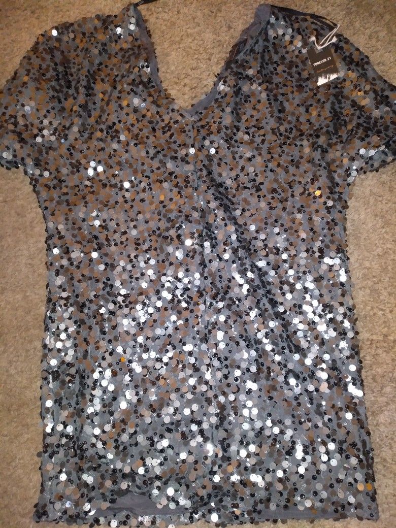 New Forever 21 Sequin Dress Size Medium.