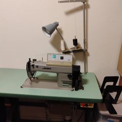 Juke Commercial sewing Machine