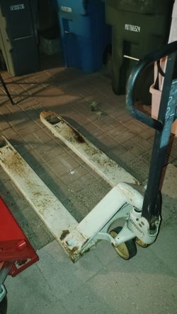 Trailer jack Pallet jack