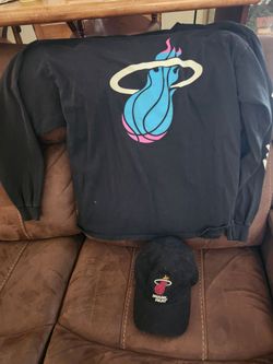 Miami heat longsleeve shirt and hat