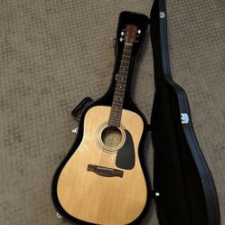 Fender acoustic Guitar With Case