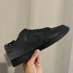 Nike Dunk “CYBER REFLECTIVE” Size 9 (M)