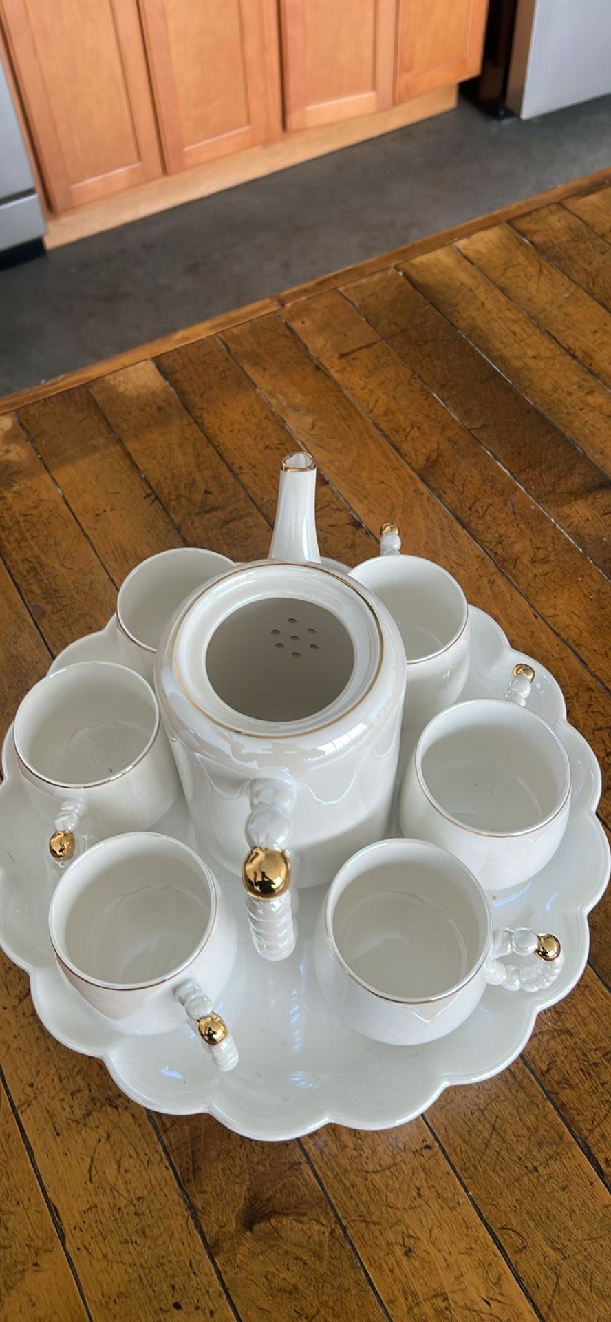 New porcelain tea set with serving tray