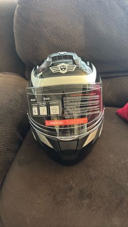 Motorcycle helmet