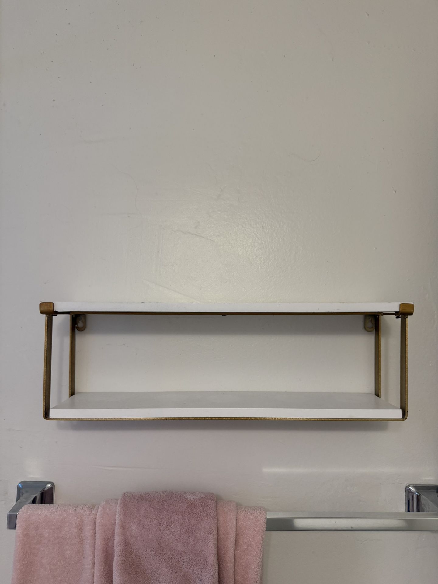 Cute White & Gold Shelf