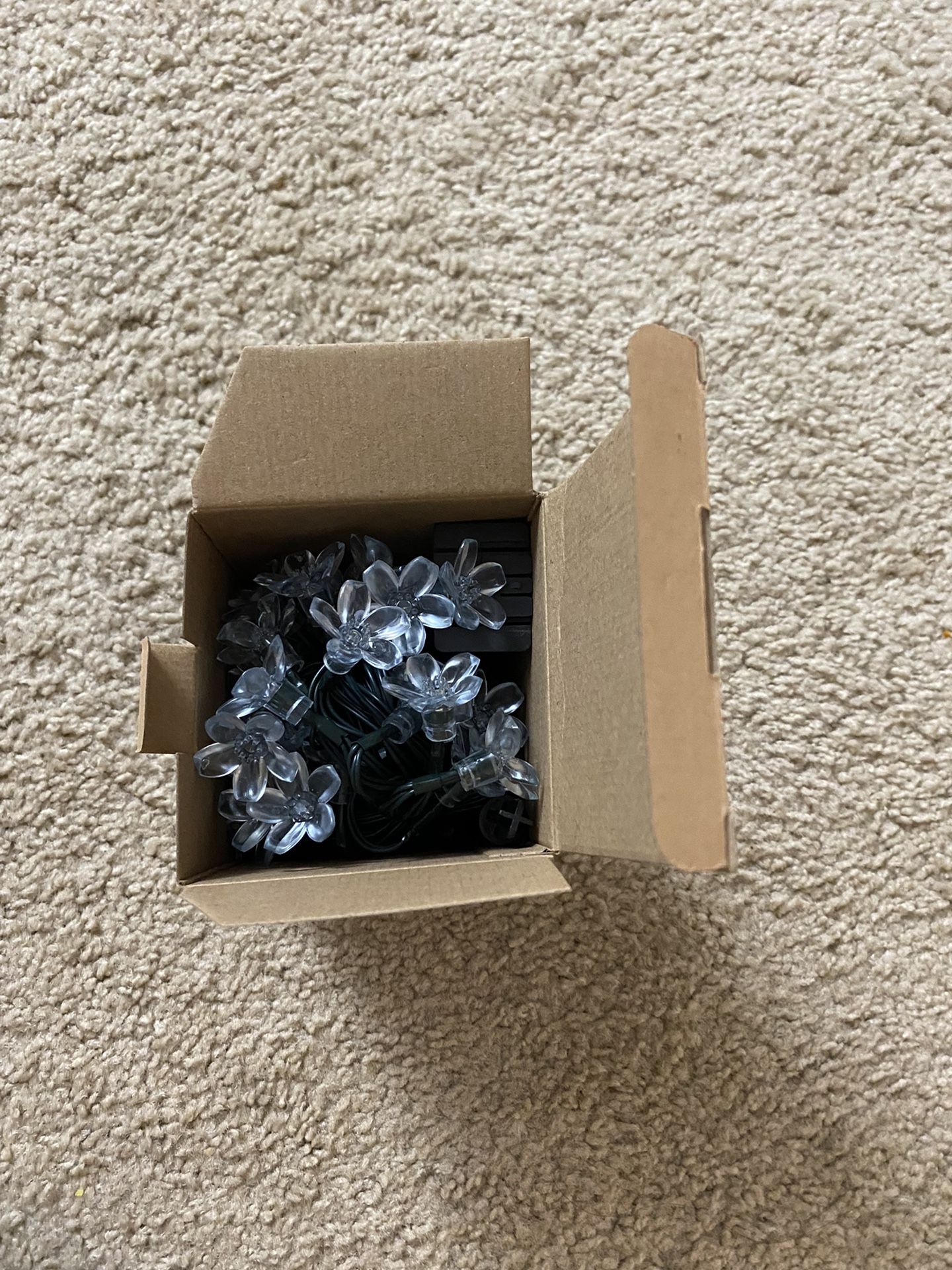 Brand New 21ft Solar Christmas String Lights With 50LED
