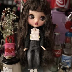 Blythe Doll, 11 1/2 Inches Tall