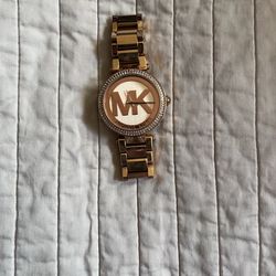 Women’s Rose Gold Micheal Kors Watch | Great Condition