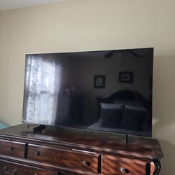 Tv....LG....65"