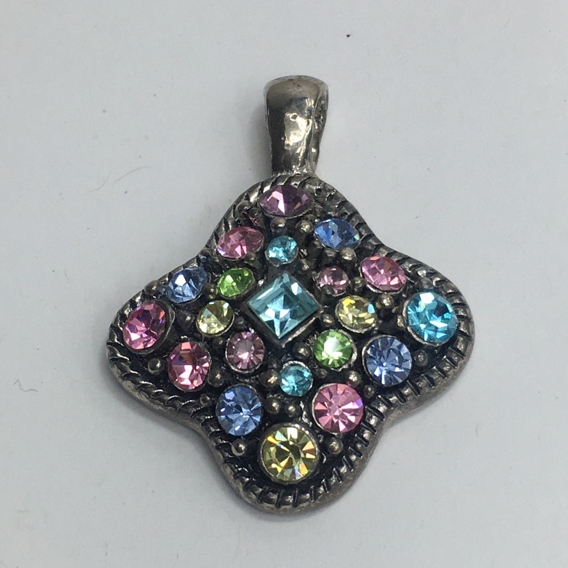 BEAUTIFUL PENDANT JEWELRY ✨✨✨✨✨