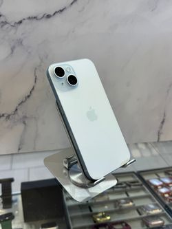 iPhone 15 128GB Unlocked Pre-owned
