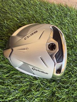 TaylorMade Qi35 Designer Series Driver HEAD ONLY 9.0° + Cover