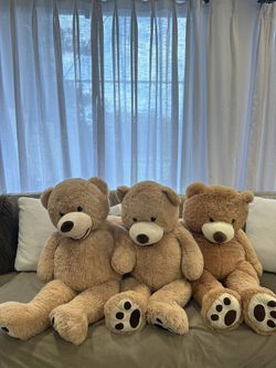 3.5FT Bears For Sale! Good As New