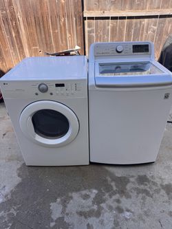 Washer dryer work perfect and extra large capacity